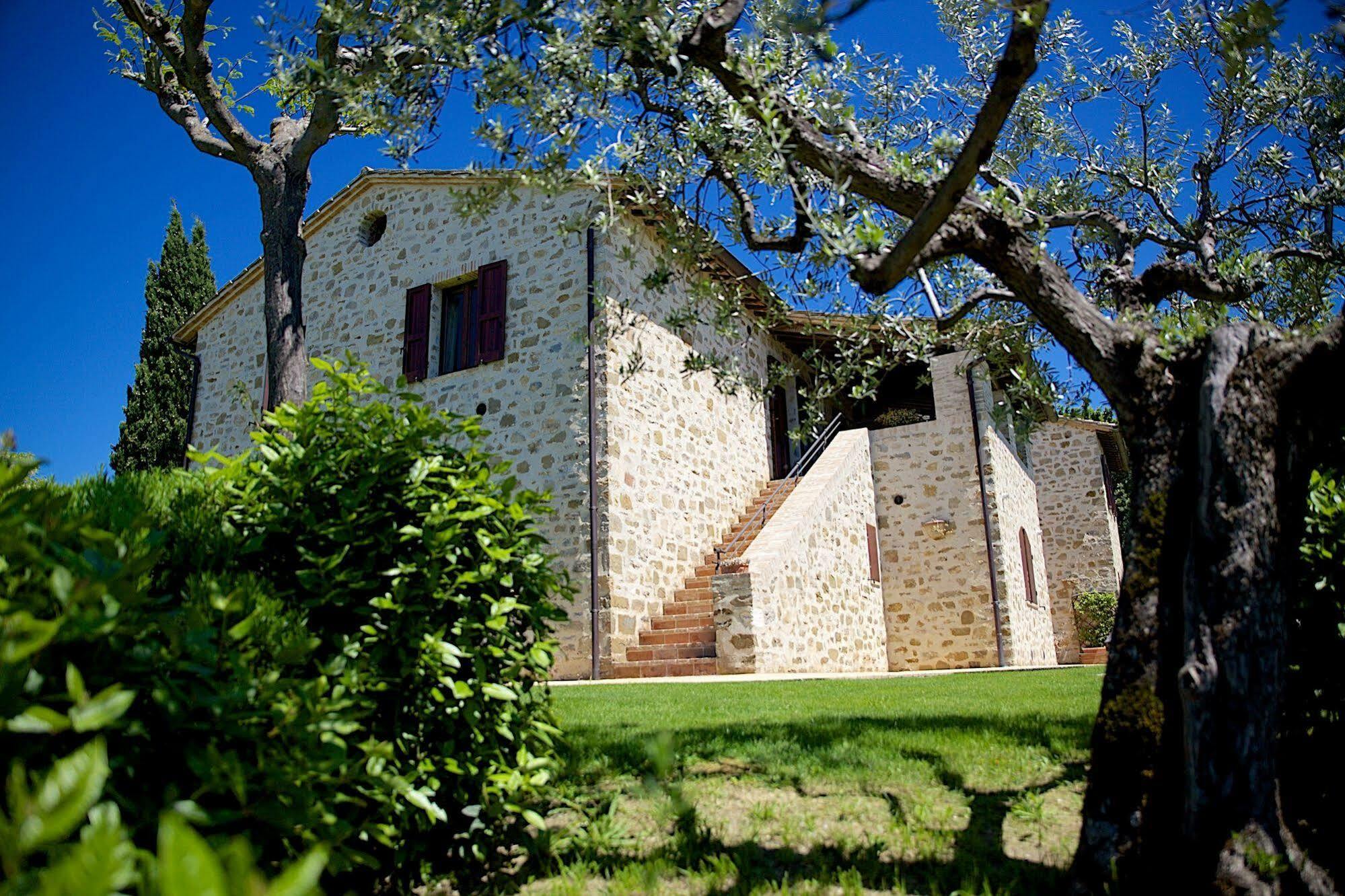 Agriturismo Le Colombe Assisi Luaran gambar