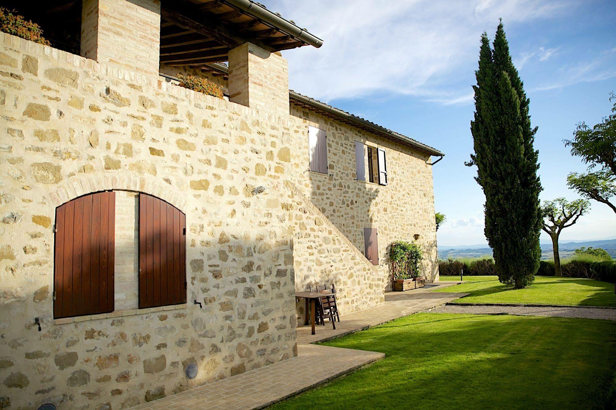 Agriturismo Le Colombe Assisi Luaran gambar