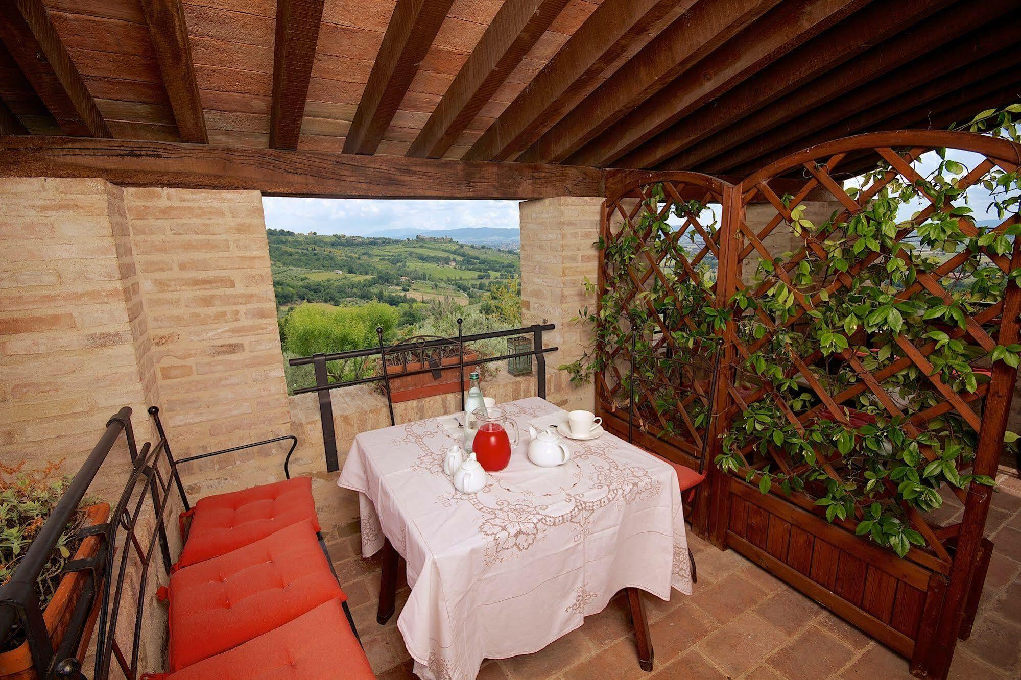 Agriturismo Le Colombe Assisi Luaran gambar